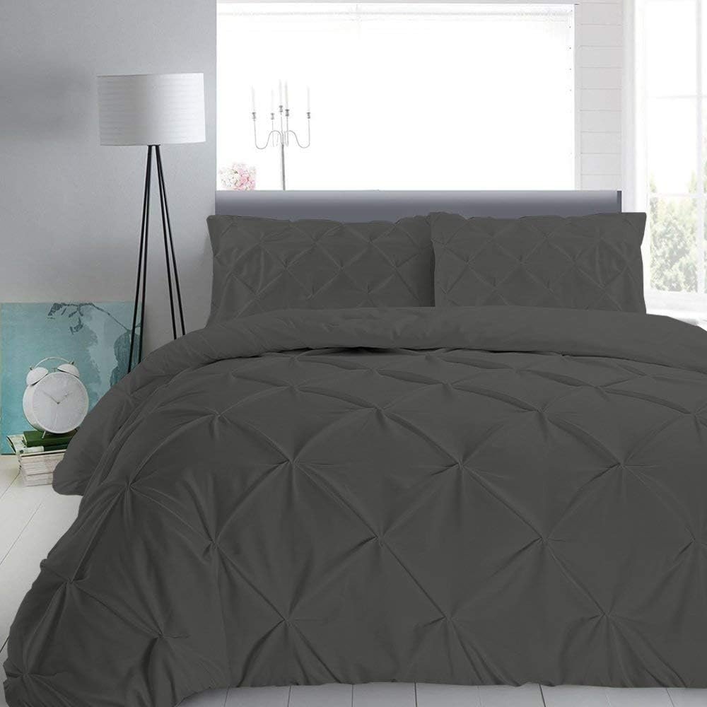 BedDecor 3 Piece 100% Egyptian Cotton 600 Thread Count Pinch Pleated Duvet Cover Set (Dark Grey,King) - lunas-mystic-emporium.com BedDecor 3 Piece 100% Egyptian Cotton 600 Thread Count Pinch Pleated Duvet Cover Set (Dark Grey,King)
