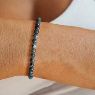 Crystal Beaded Bracelets for Women 4mm Clear Quartz Bead Handmade Gemstone Stretch Elastic Bracelet Natural Stone Crystal Healing Reiki Spiritual Jewelry Gifts