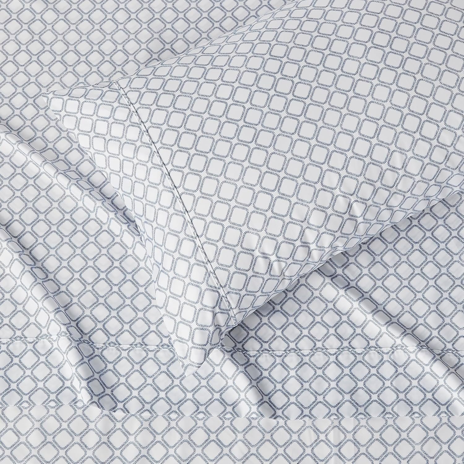 Amazon Basics Lightweight Super Soft Easy Care Wrinkle Free Microfiber 3 Piece Bed Sheet Set with 14-Inch Deep Pockets Twin Aqua Squre Grid Grid Kids Men Women Bedding - lunas-mystic-emporium.com Amazon Basics Lightweight Super Soft Easy Care Wrinkle Free Microfiber 3 Piece Bed Sheet Set with 14-Inch Deep Pockets, Twin, Aqua Squre Grid, Grid, Kids, Men & Women Bedding