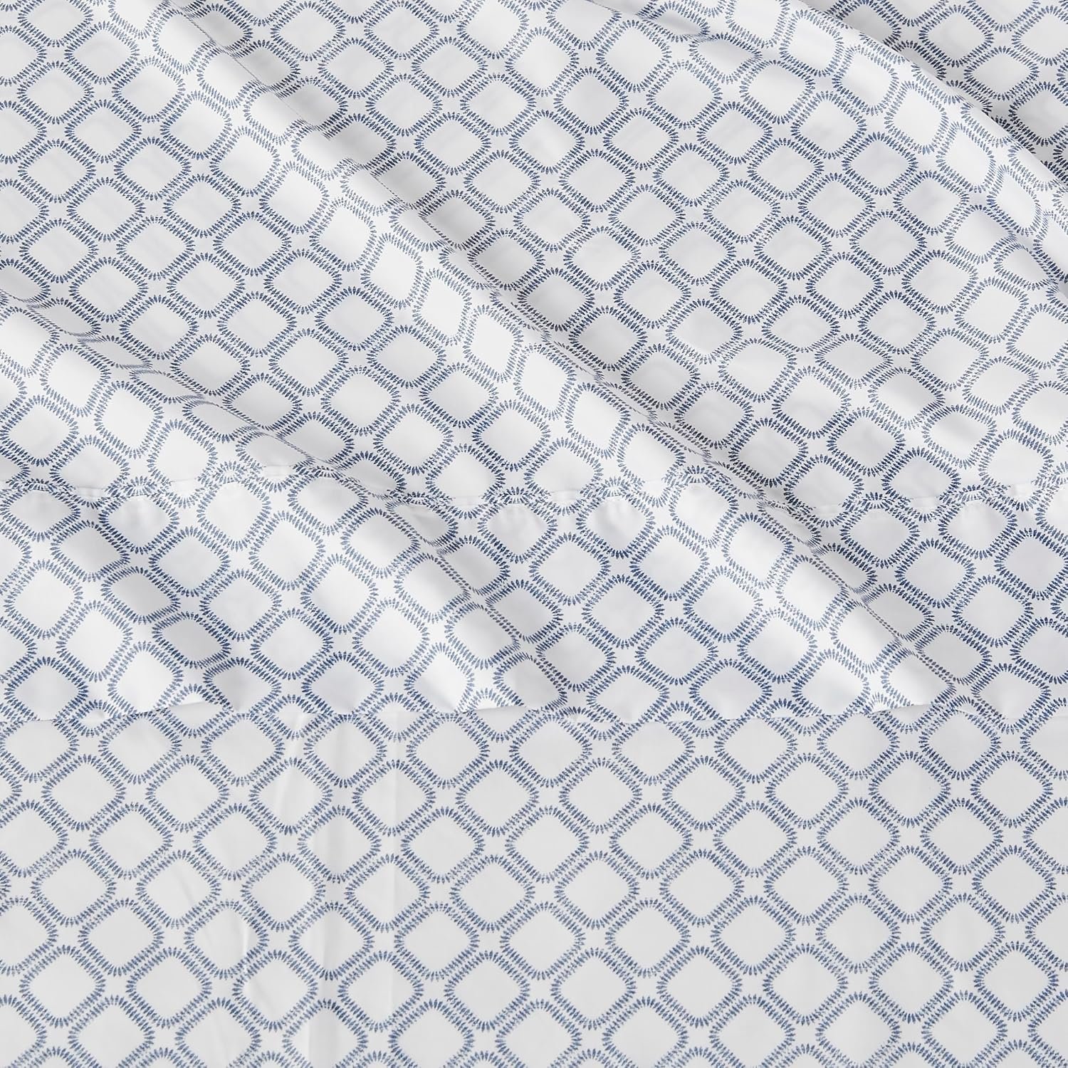 Amazon Basics Lightweight Super Soft Easy Care Wrinkle Free Microfiber 3 Piece Bed Sheet Set with 14-Inch Deep Pockets Twin Aqua Squre Grid Grid Kids Men Women Bedding - lunas-mystic-emporium.com Amazon Basics Lightweight Super Soft Easy Care Wrinkle Free Microfiber 3 Piece Bed Sheet Set with 14-Inch Deep Pockets, Twin, Aqua Squre Grid, Grid, Kids, Men & Women Bedding