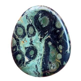 Fekuar Natural White Howlite Turquoise Crystal Thumb Worry Stone, Hand Carved Healing Crystal Teardrop Pocket Stones for Anxiety Stress Relief Meditation