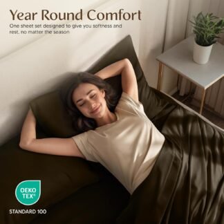 Utopia Bedding Queen Sheet Set – 4 Piece Bed Sheets for Queen Size Bed, Soft and Breathable Microfiber, Includes 1 Fitted Sheet, 1 Flat Sheet and 2 Pillowcases (Brown)