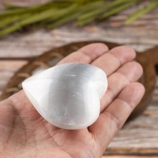 2 pc Selenite Heart Palm Stone, Heart Shaped Crystals and Healing Stones- Pocket Worry Stone for Anxiety and Stress Relief - Healing Crystals for Meditation, Reiki, Spiritual...