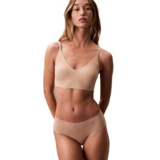 Calvin Klein Women's Invisibles Comfort Lightly Lined Seamless Wireless Triangle Bralette Bra