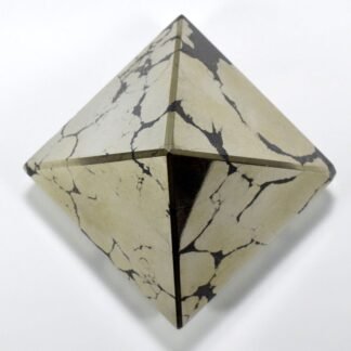 Iron Pyrite Pyramid - Birthstone Energy - Solar Plexus Chakra - lunas-mystic-emporium.com Iron Pyrite Pyramid - Birthstone Energy - Solar Plexus Chakra