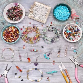 Natural Chip Stone Beads 450pcs Red Jasper Chips 5-8mm Genuine Real Irregular Healing Crystal Rocks Hole Drilled DIY Loose Gemstone Beads for Jewelry Making Bracelet Earrings...