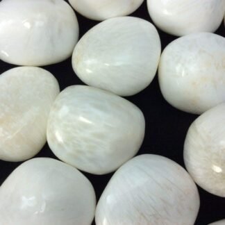 Pachamama Essentials Scolecite Tumbled - Healing Stone - Crystal Healing 20-25mm