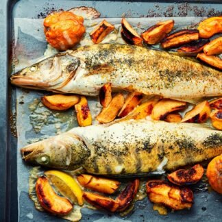 Pride of Szeged Fish Rub, Seafood Herb Seasoning Spice Mix, 5oz. Tin (142g), 1-Count