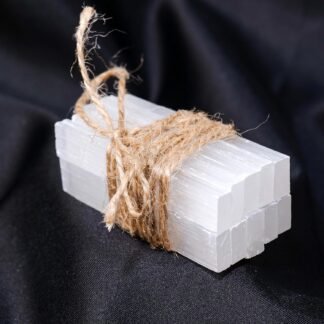 Runyangshi 10PCS Selenite Sticks Natural Selenite Crystals Wands Bulk Selenite Crystal Charging Energy Protection Reiki Healing Wiccan Altar Supplies