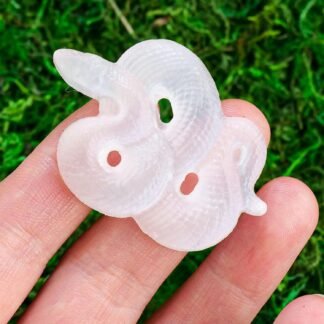 Runyangshi Natural Selenite Crystal Healing Stone Energy Selenite Sleep Cat Exquisite Carved Ornaments Spiritual Healing Massage Palmstone Cleansing Protection Home Decor Gift